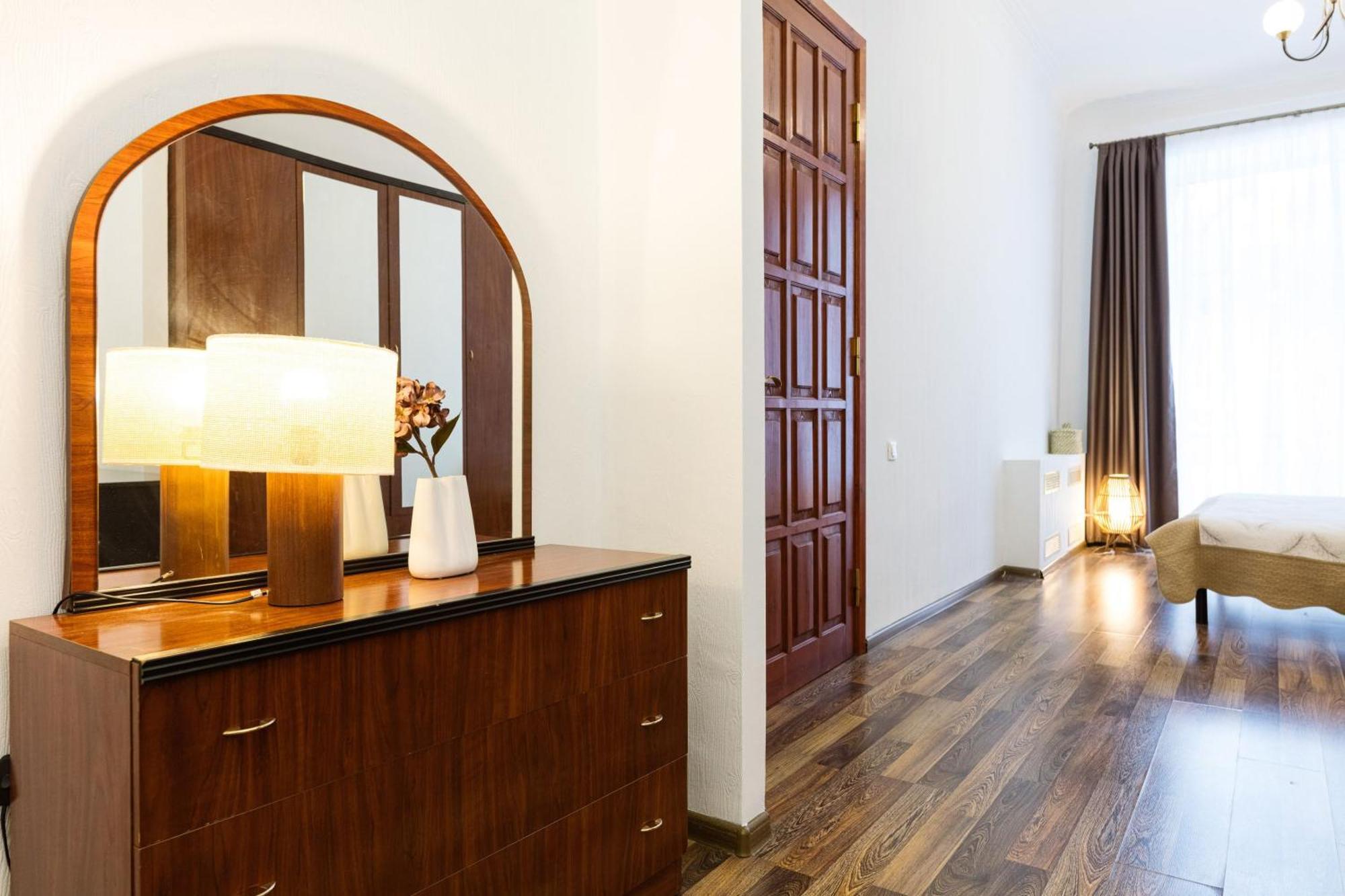 Kyiv Khreschatyk 27 Apartment Exterior photo